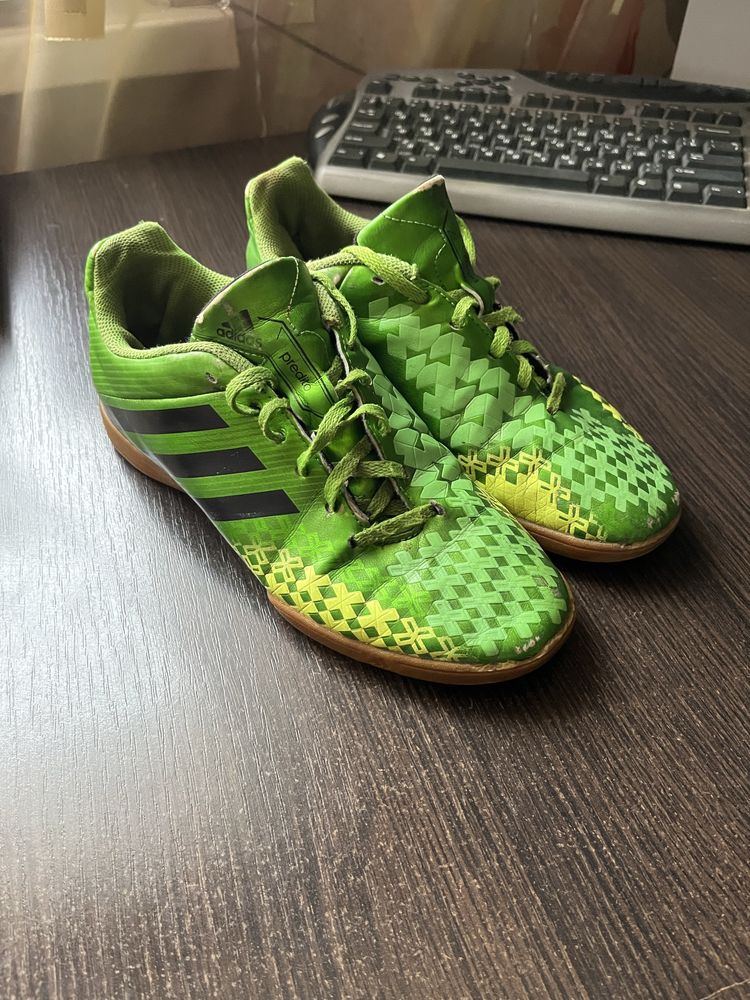 Оригинальные футбольные бутсы, футзалки, сороконожки adidas nike dril