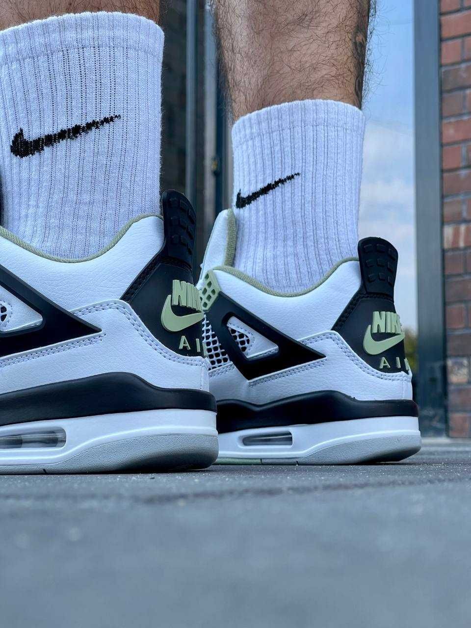 Чоловічі кросівки Nike Air Jordan 4 Retro Seafoam (41-45 р.)