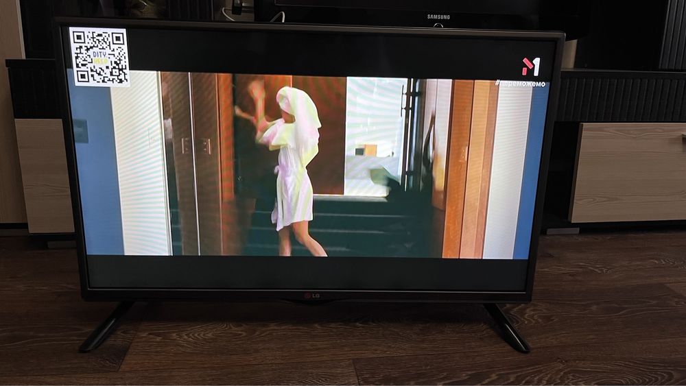 LED Телевізор LG 32LB552U 32ʼʼ дюйми