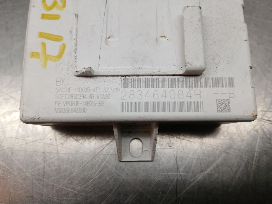 Módulo genérico RENAULT Trafic III (FG_)