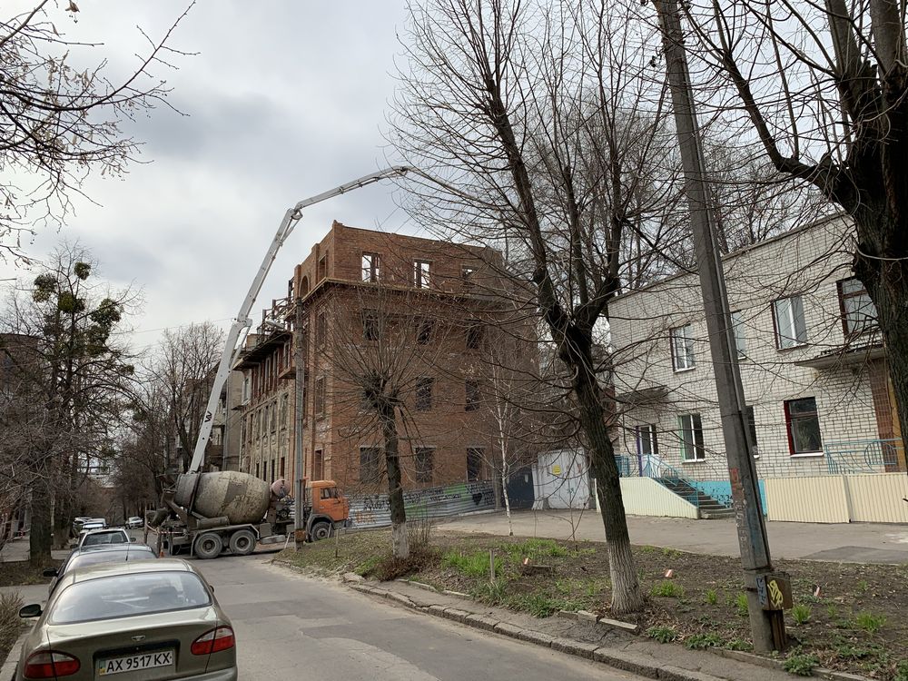 Будівництво офісу, медцентру, багатоквартирного будинка