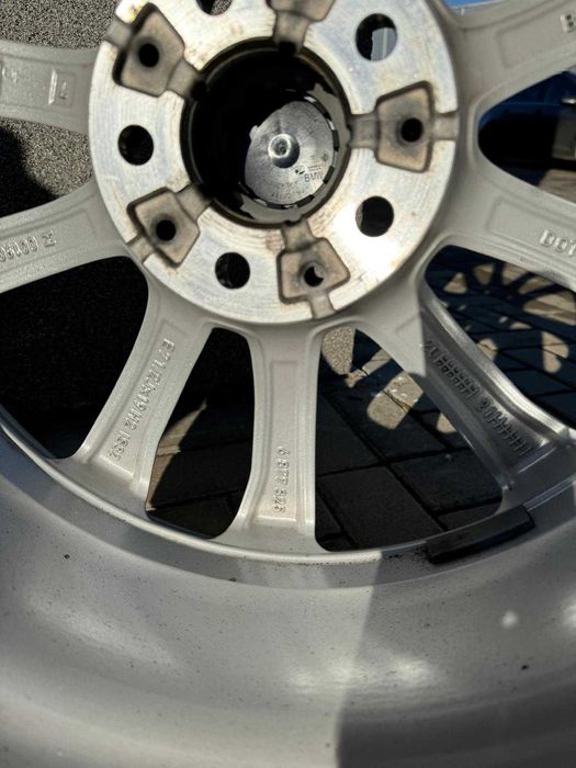 KOŁA I ORYGINALNA Felga aluminiowa BMW X3