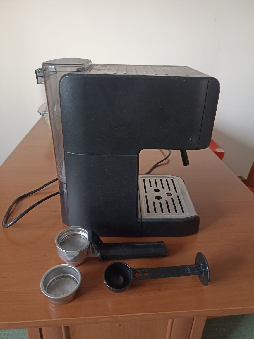 Ekspres kolbowy Beko