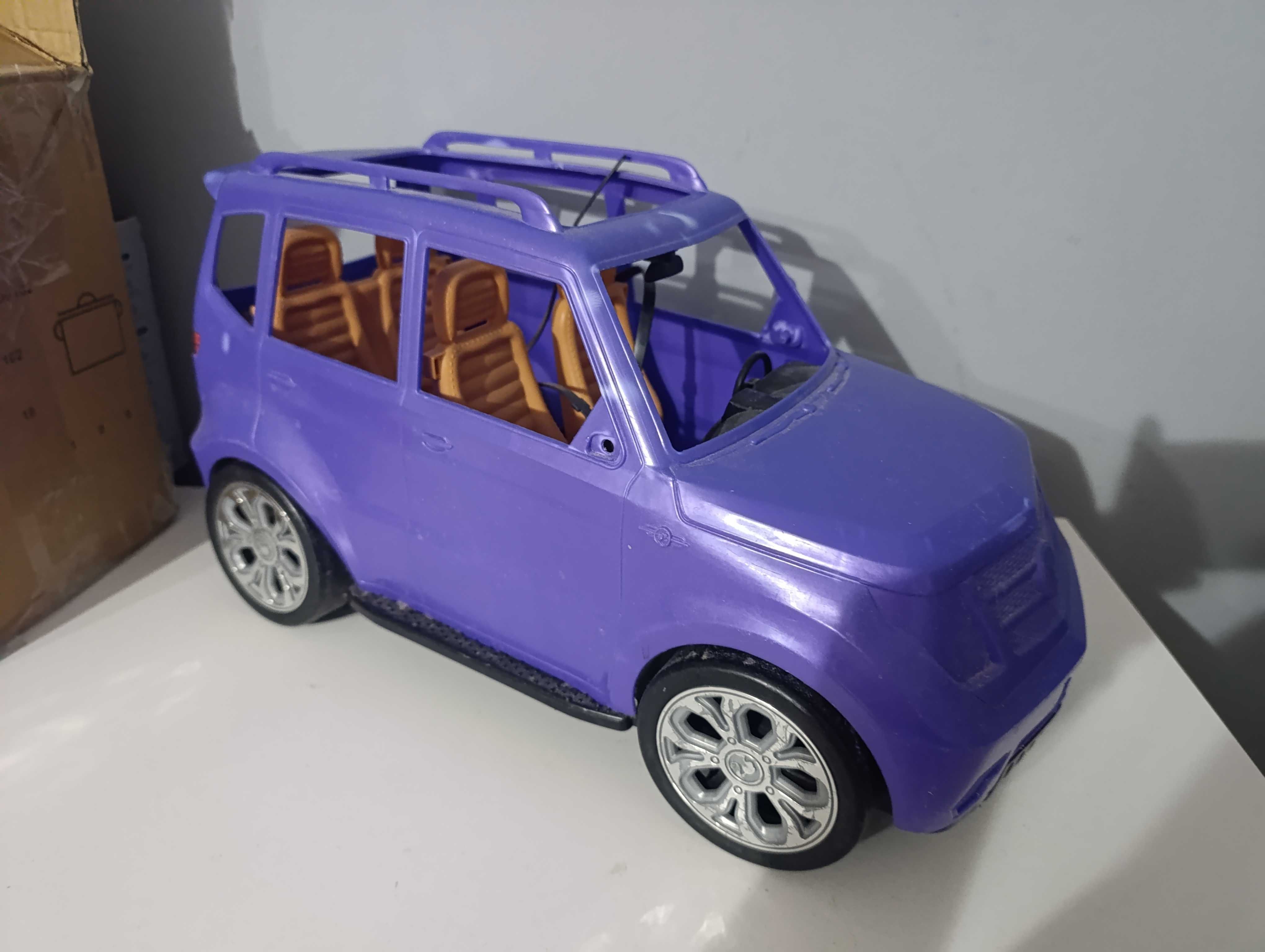 Barbie Mattel samochód jepp