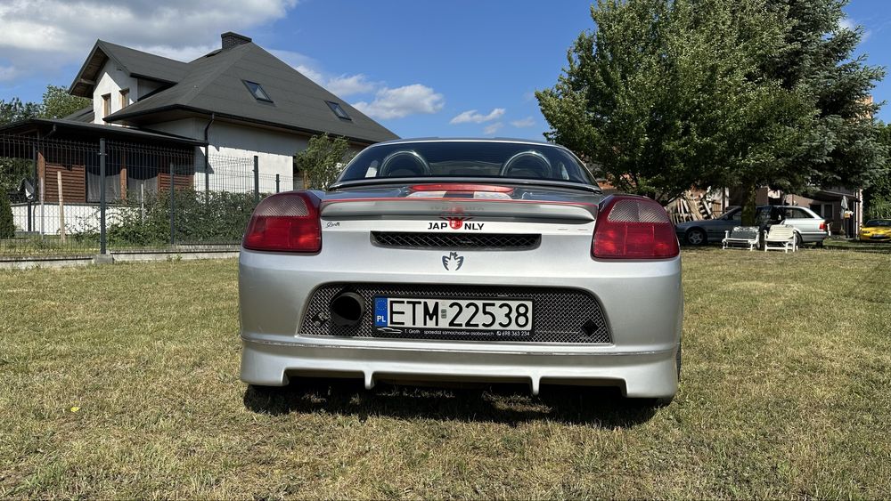 Toyota mr2 hard top