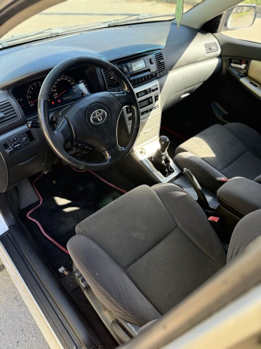 Toyota Corolla 2002 года!