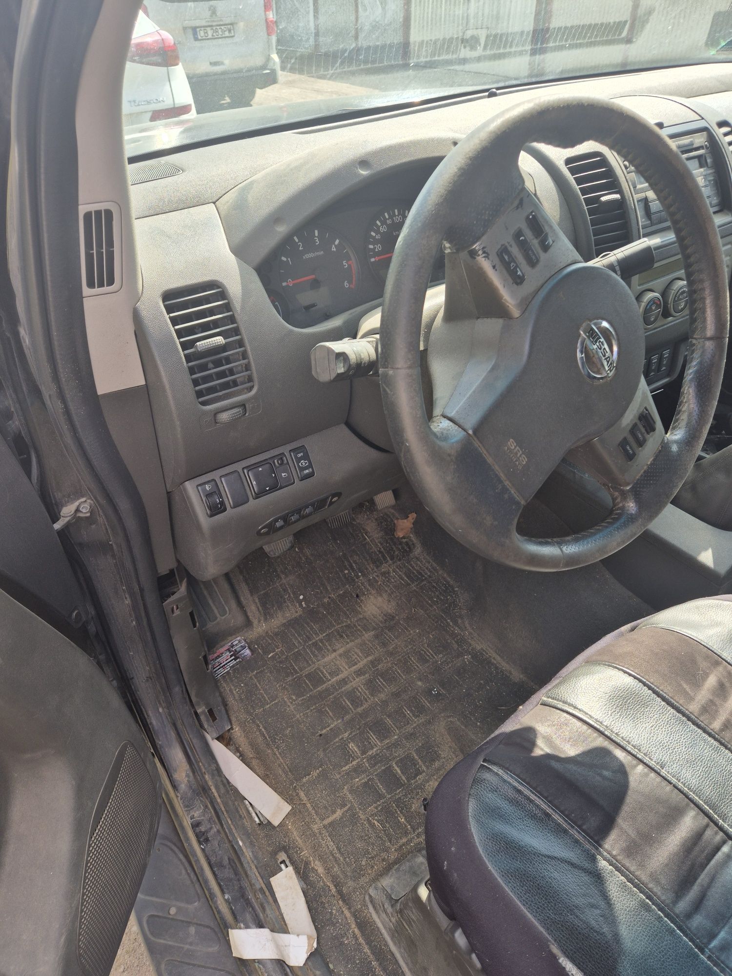 Sprzedam nissan naware