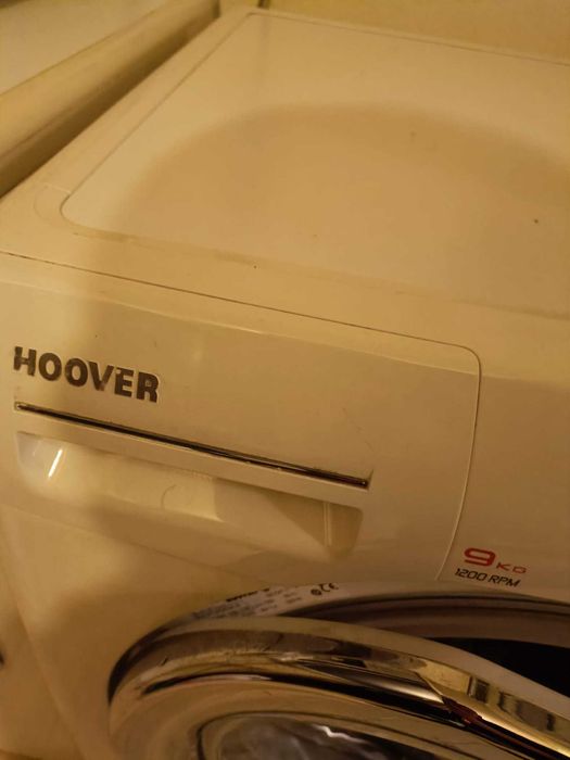 Máquina de lavar roupa Hoover 9 kg A+++ em bom estado