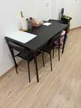 conjunto mesa preta e 3 cadeiras Ikea sandsberg e adde