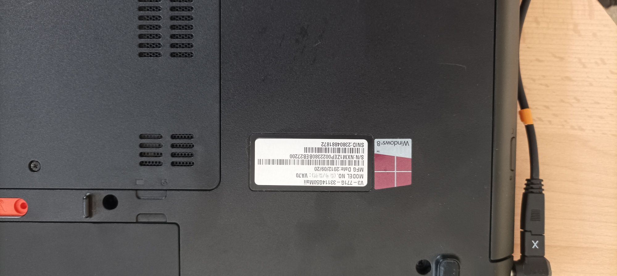 Laptop Acer aspire V3-771g