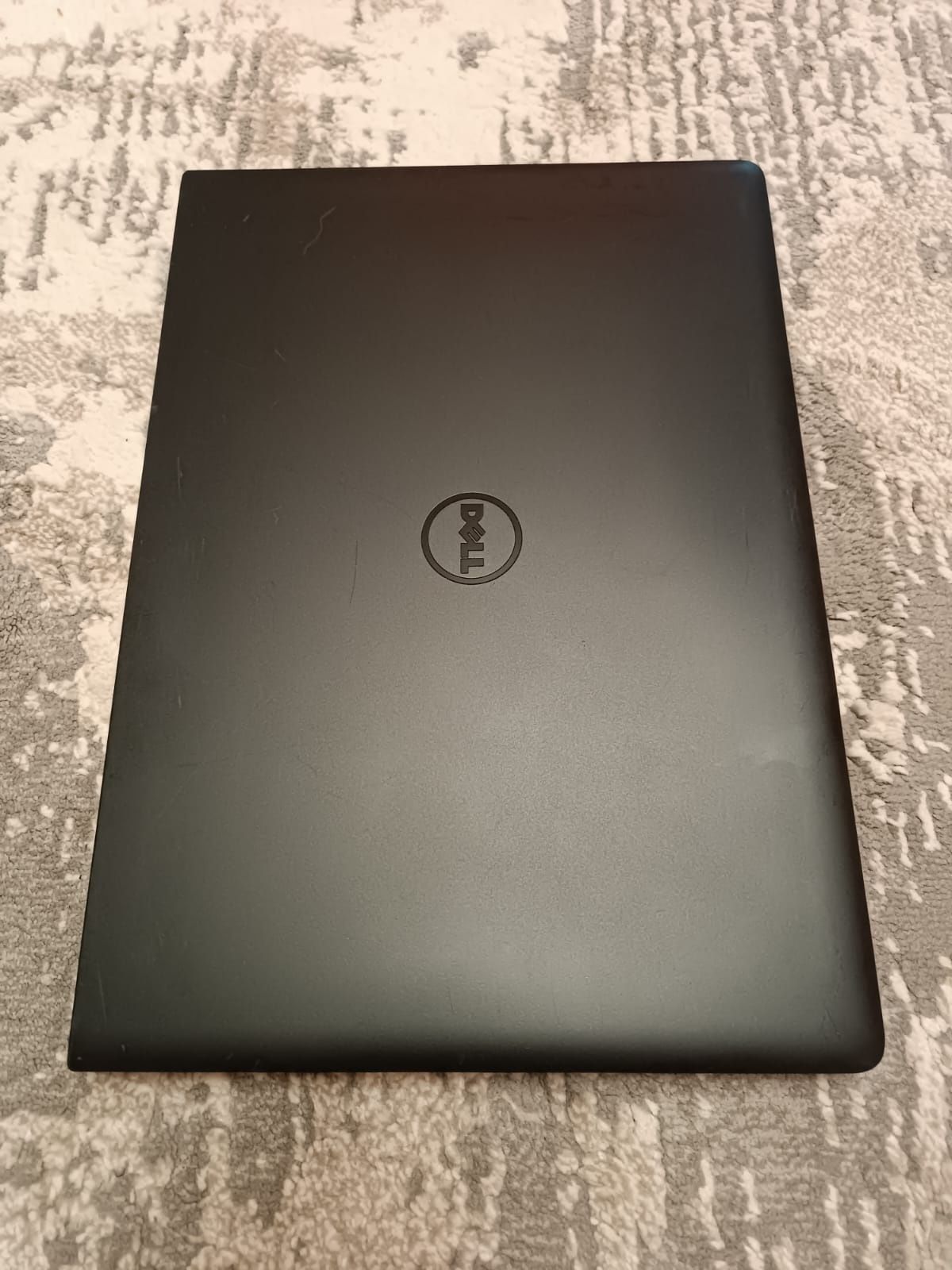 Dell Latitude  core i5-6200U 8гб