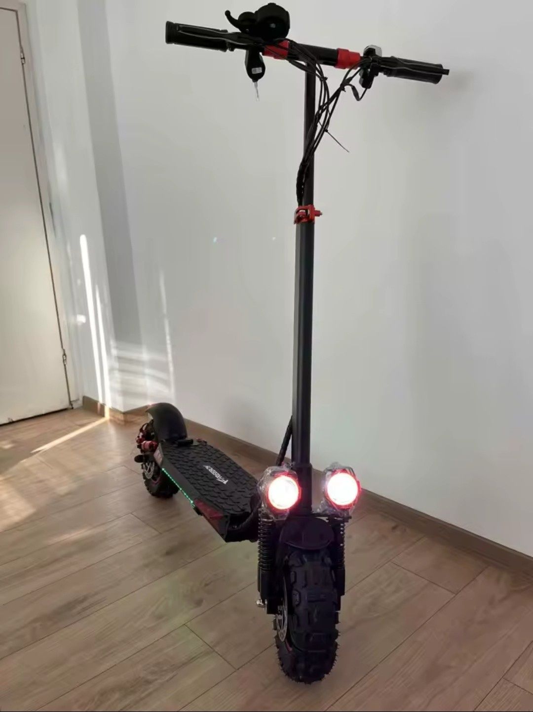 Trotinete nova 1200W 48v 18ah