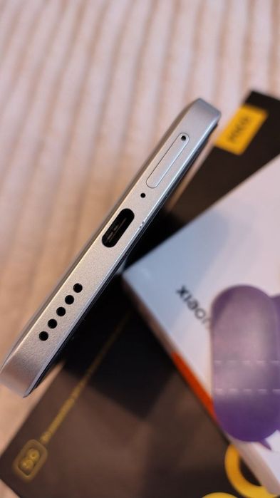 POCO X6 Pro 12/512 Band 9 лот