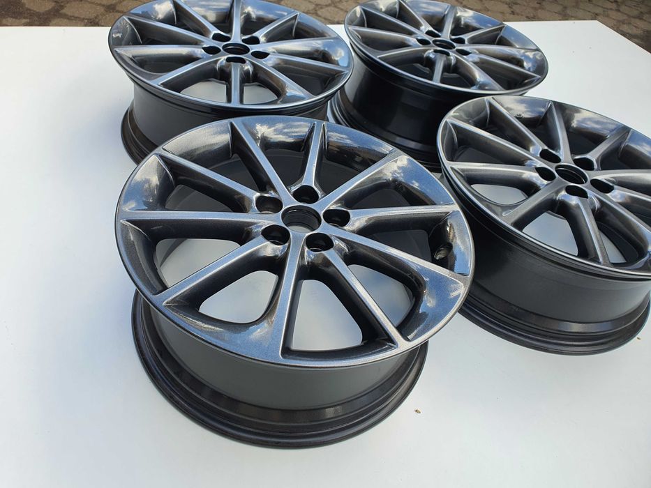 LEXUS CT ct200 17" f-sport 5x100 felgi aluminiowe 7J grafit
