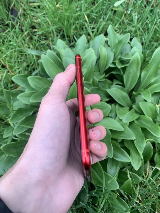 iPhone 8 Product Red 64gb 84%