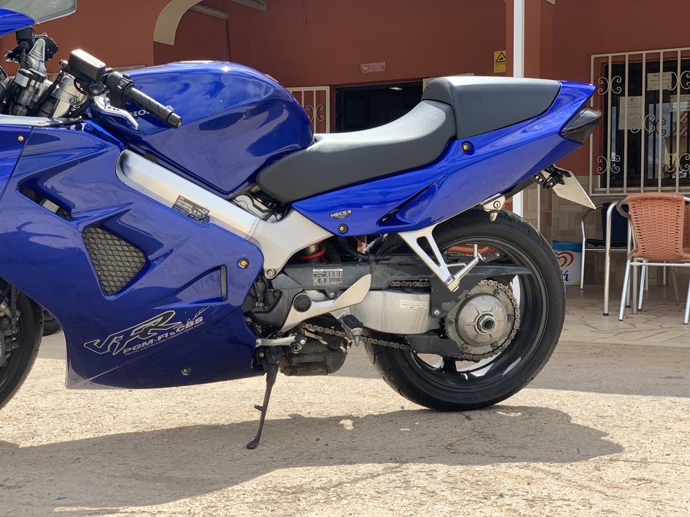 Honda VFR 800 FI V4 Imaculada