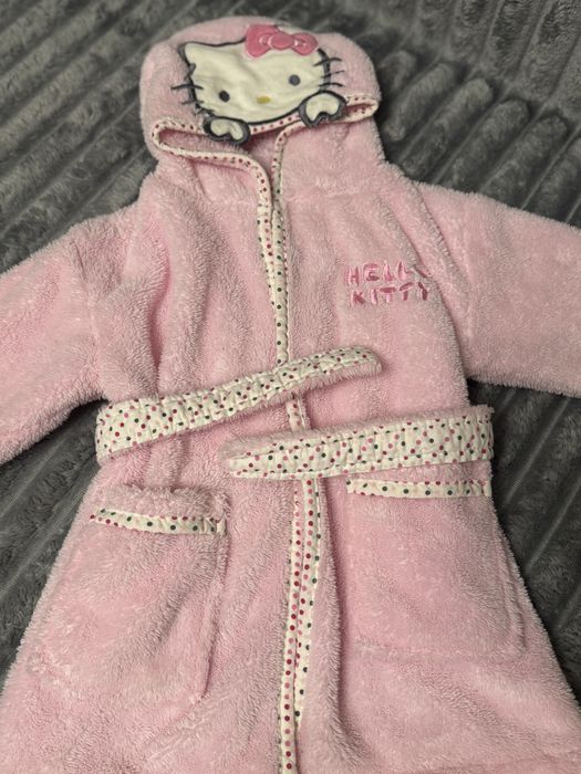 Теплий халатик Hello Kitty для дівчинки, 80р