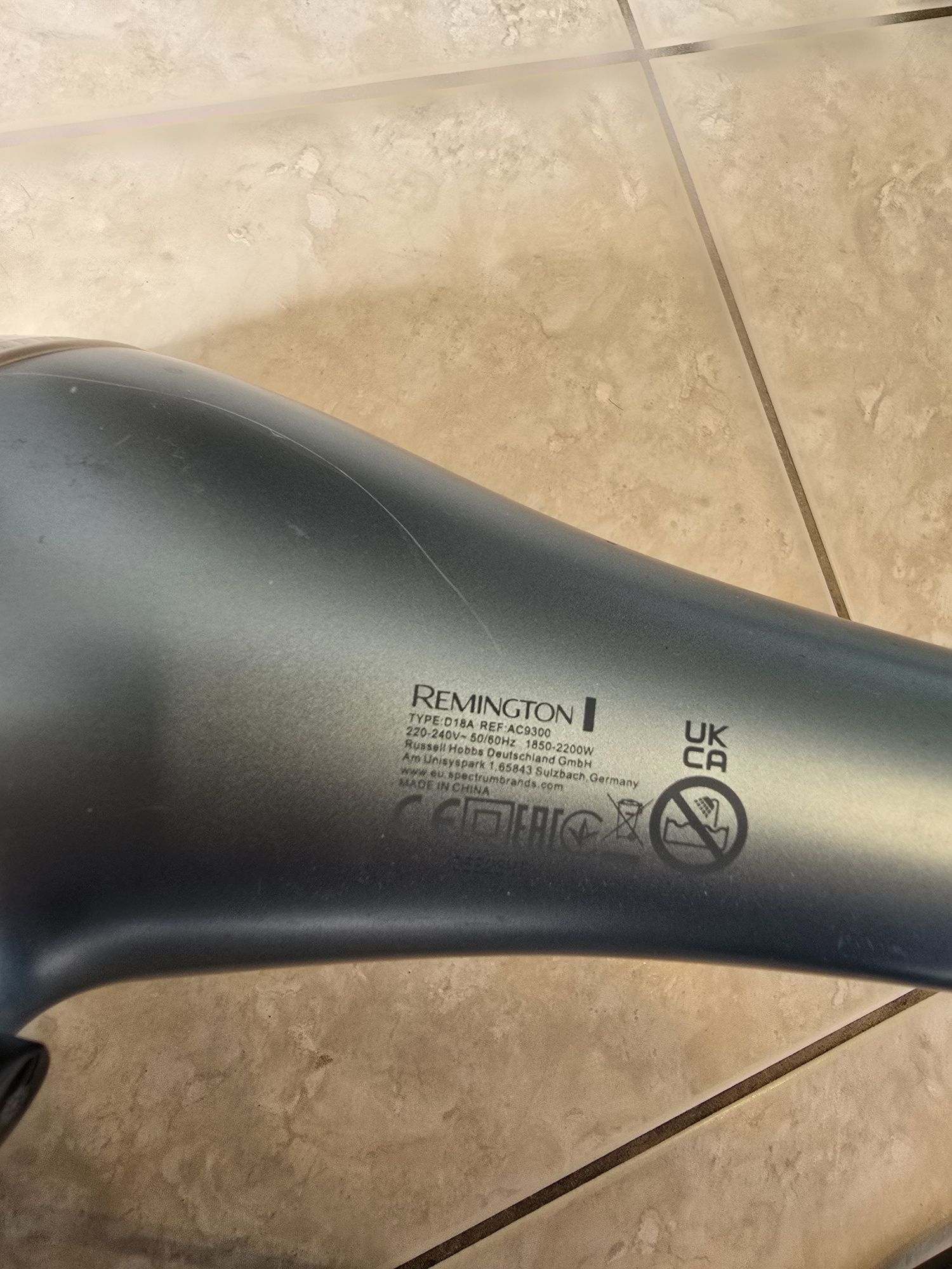 Suszarka do włosów Remington AC9300 Jonizacja 2200W