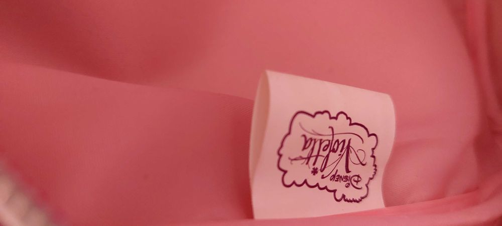 Mala Disney Violetta