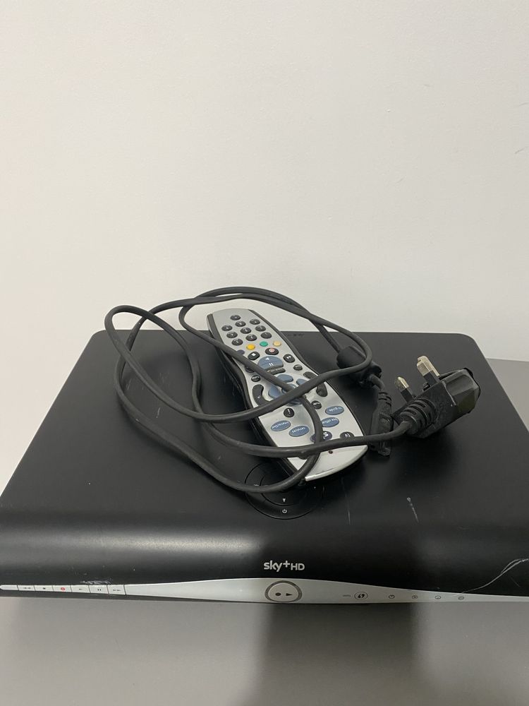 Dekoder angielski SKY HD