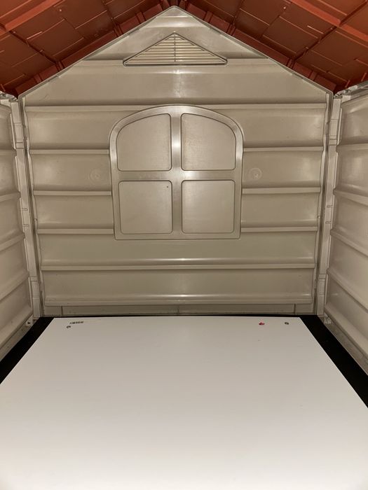 Casota para cão usada