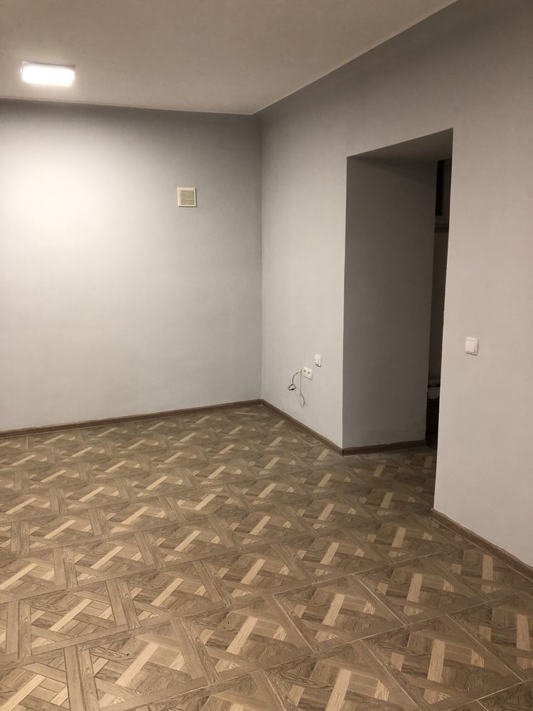 Комерційне приміщення на Кордуби