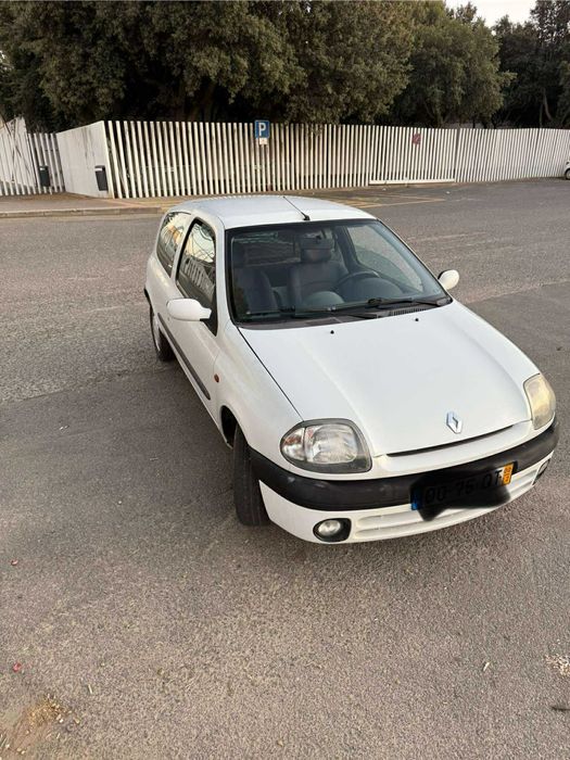 Renault Clio 1.9 Rn