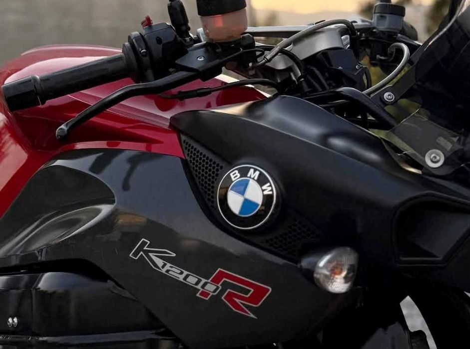 Bmw K1200 R  163 cv