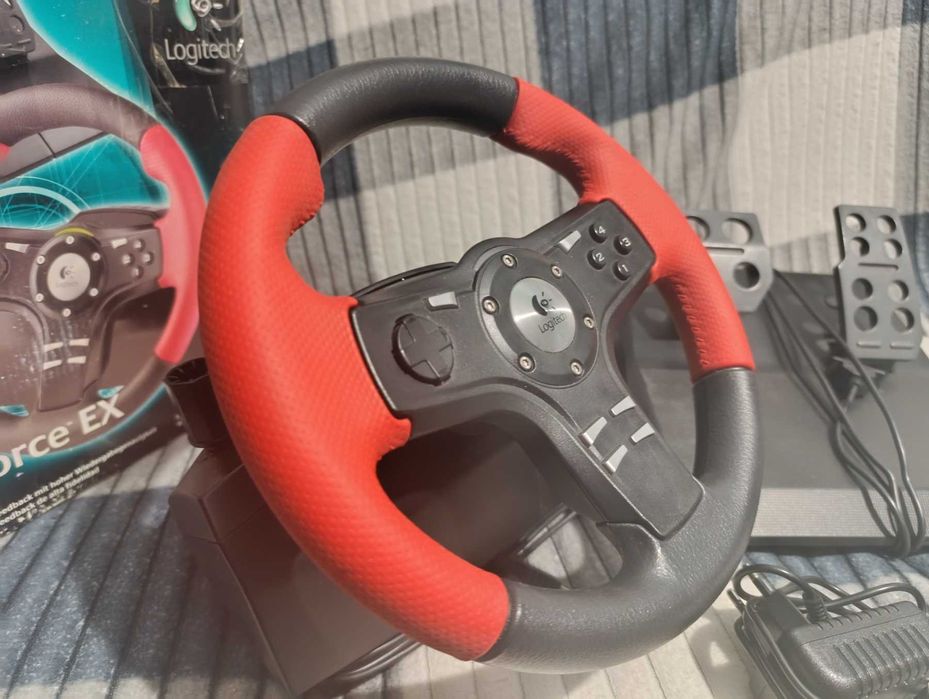 Logitech formula force ex (руль)