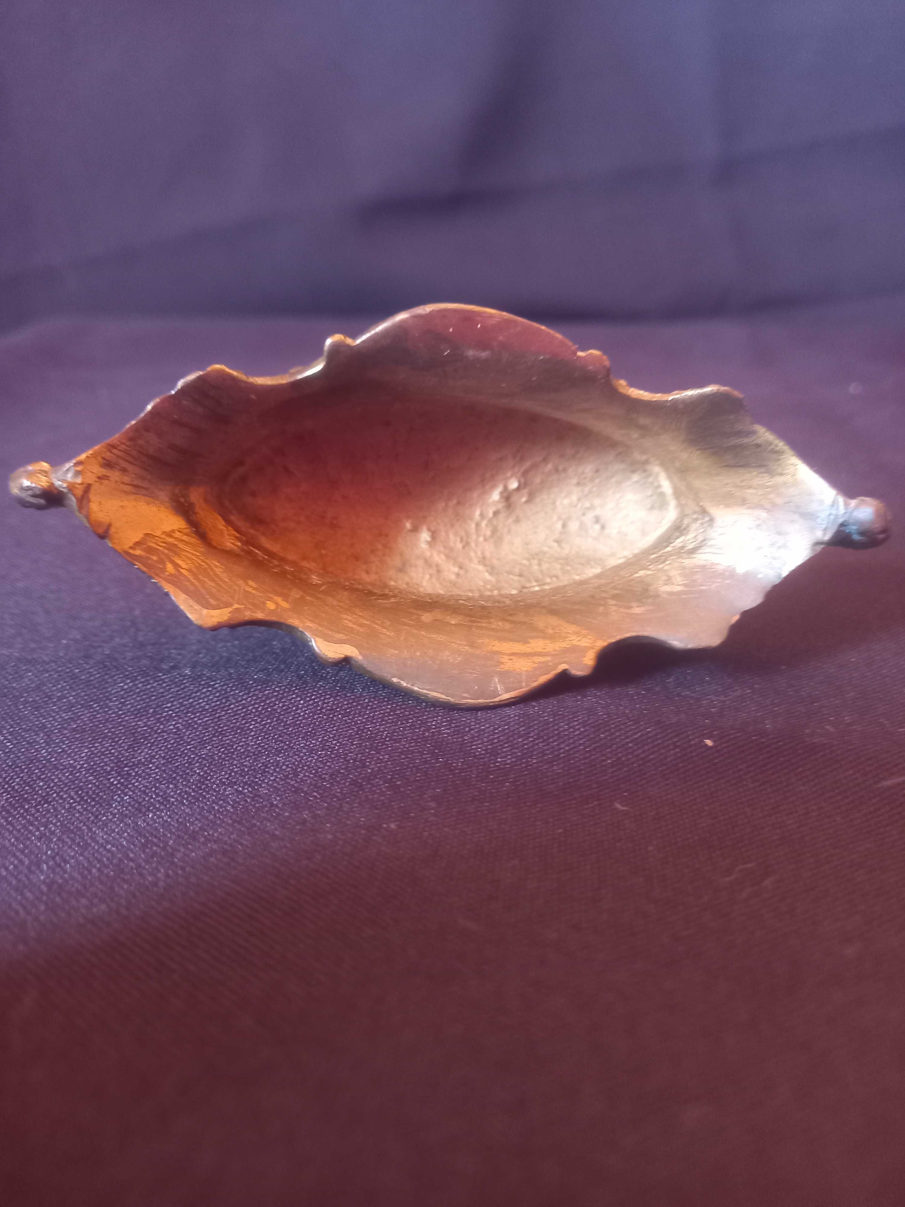 Mini floreira /Agulheiro em Bronze