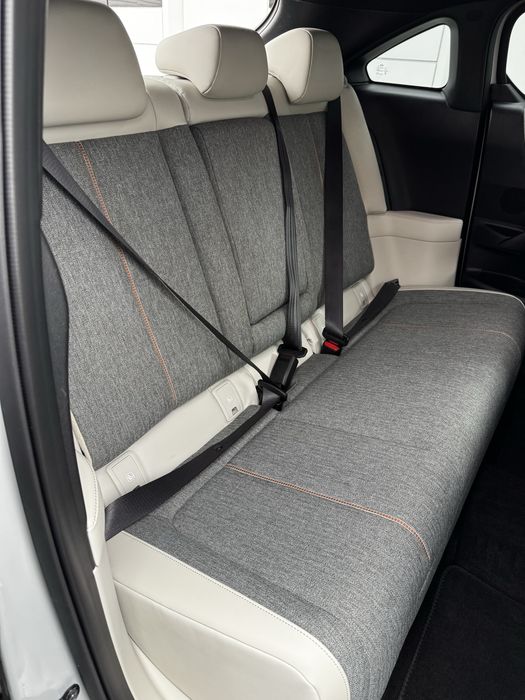 Mazda MX-30 2021 Електромобіль