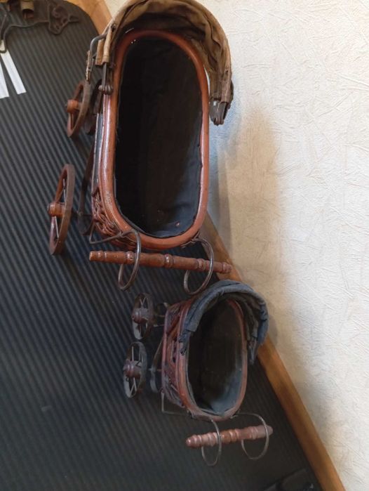 Винтажные коляски для кукол