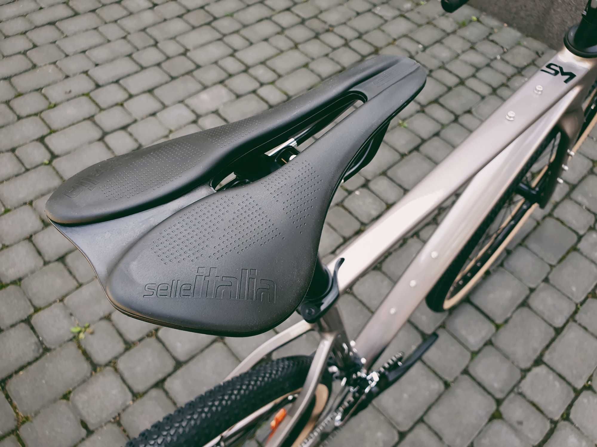 SM Storm Focus, rozm. 52cm, szary, gravel, 2x10, grx, -25%
