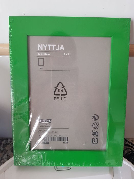 Moldura IKEA NYTTJA - Pack 2 - Verde. Novas