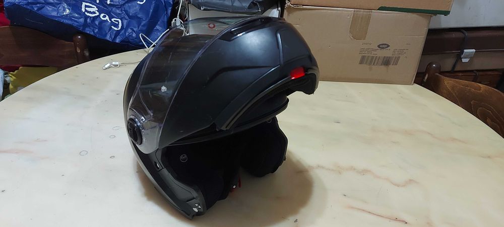 мотошлем - трансформер со стеклом и очками LS2