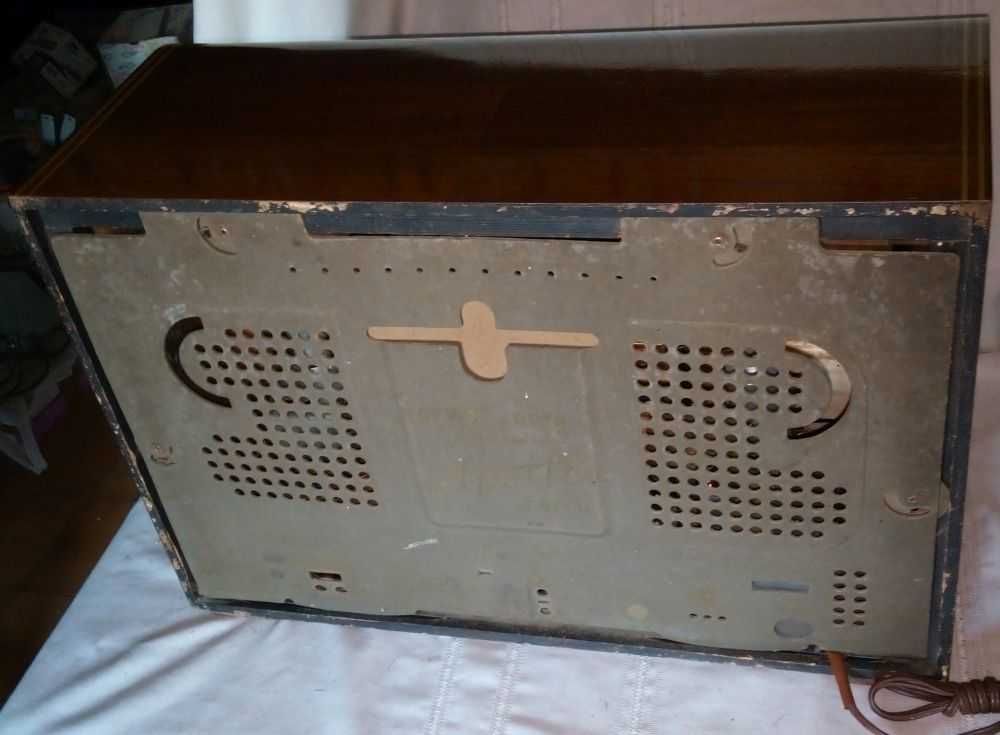 Radio antigo loewe opta apollo restaurado