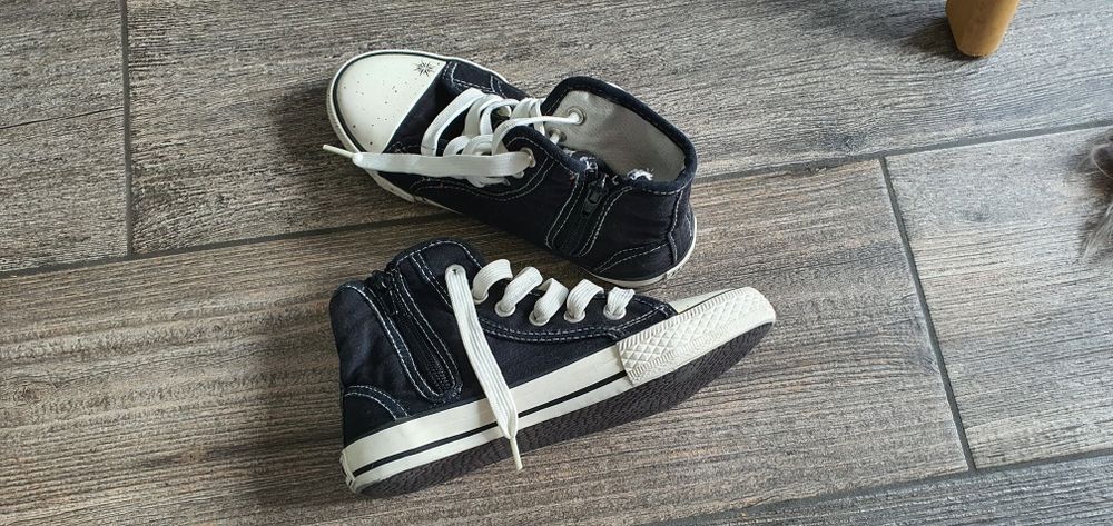 Tenisówki dziecięce do kostki r. 30