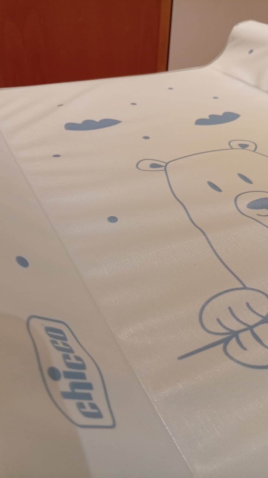 Muda fraldas e banheira Chicco