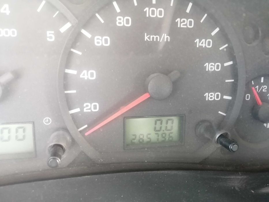 Carrinha Ford transit