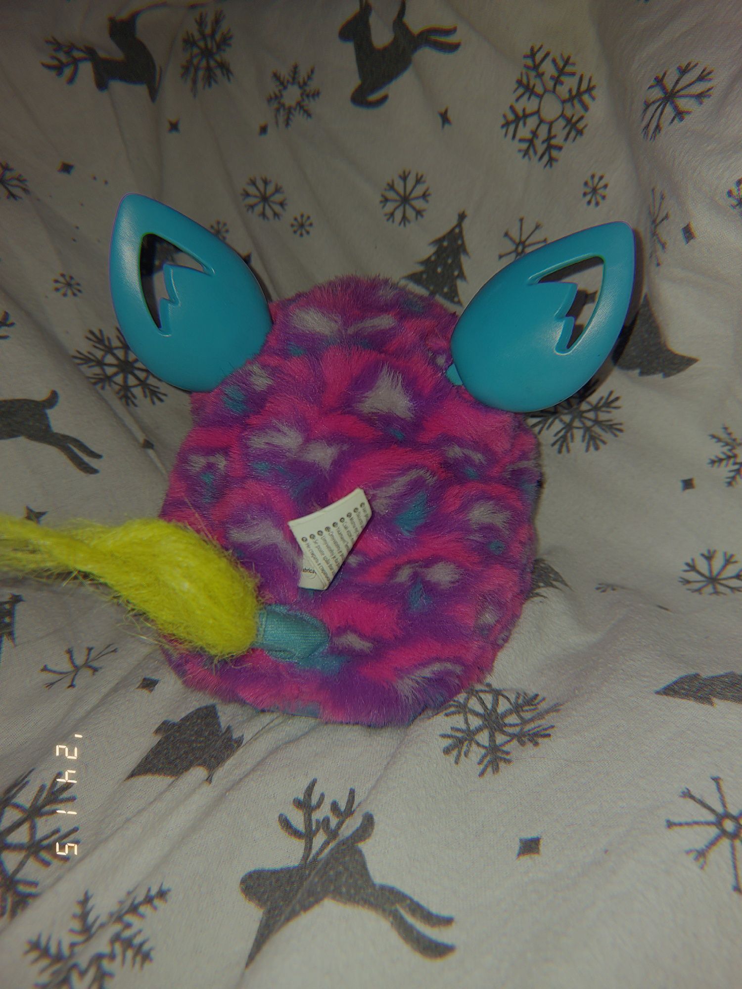 Furby дитяча іграшка.