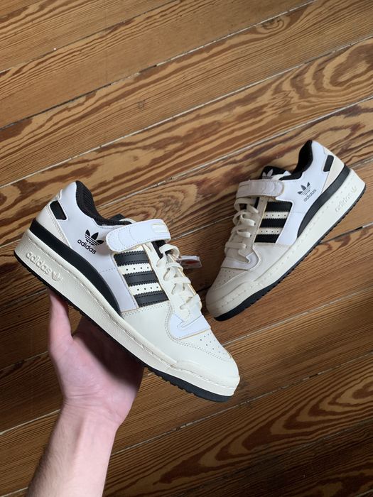 Adidas Forum Low нові (42,5р)