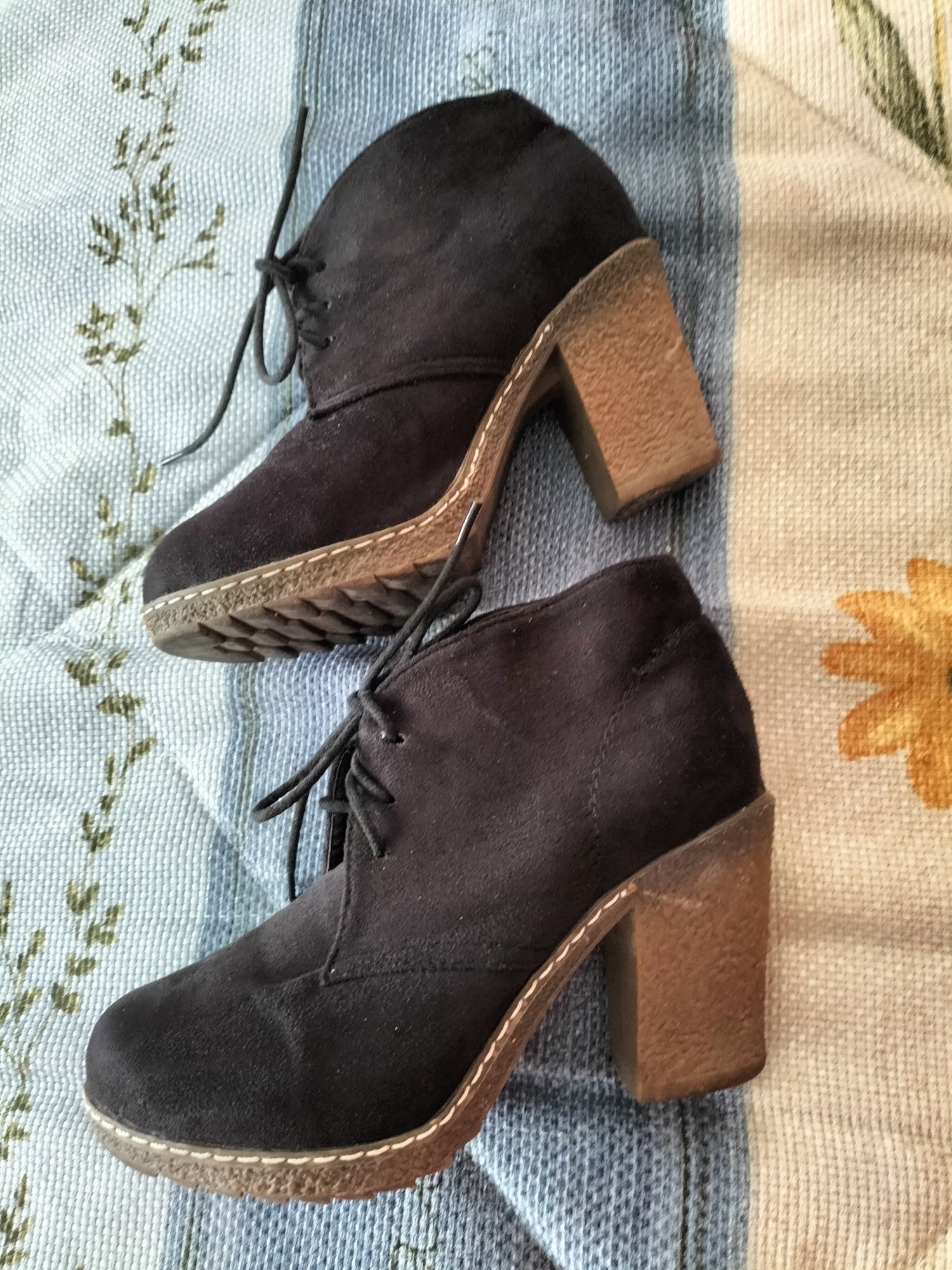 Botas senhora n.36 W52