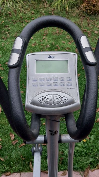 Orbitrek firmy "Joy" - zaraz idzie na złom.