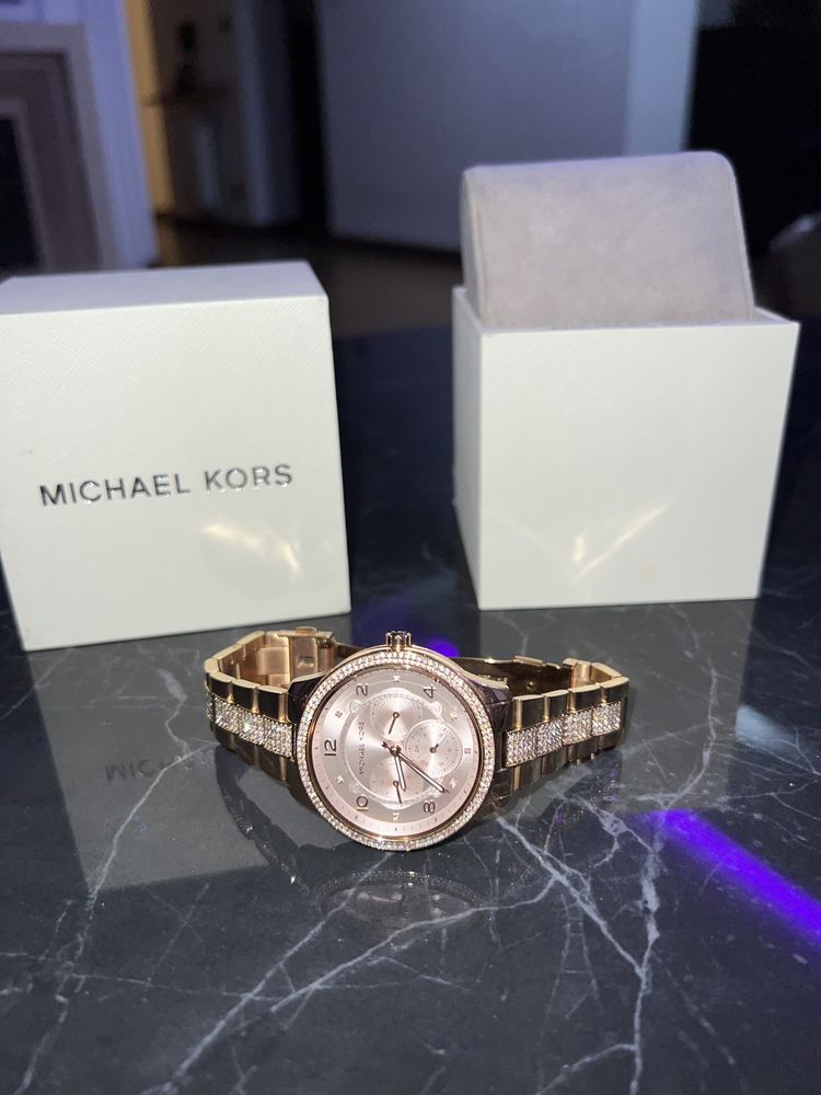 Zegarek Michael Kors z kamieniami