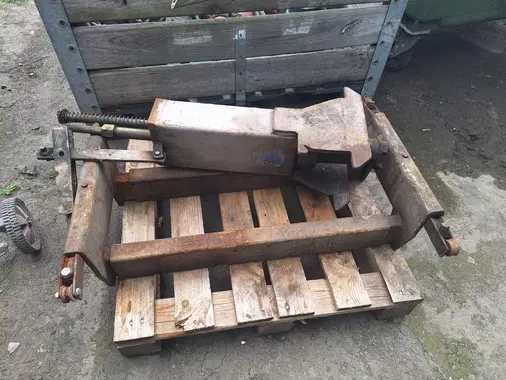 Podnośnik kanałowy