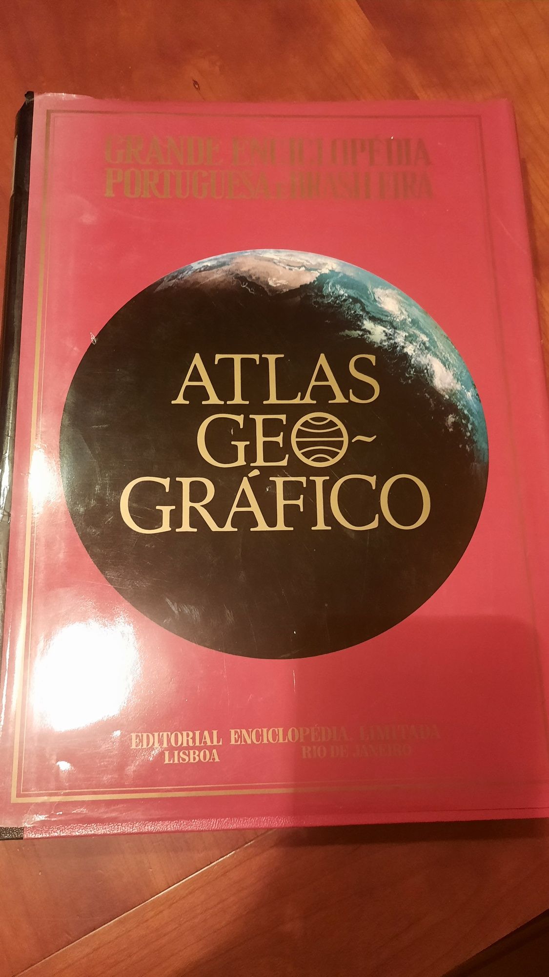 Grande atlas geografico da editorial enciclopedia, lda