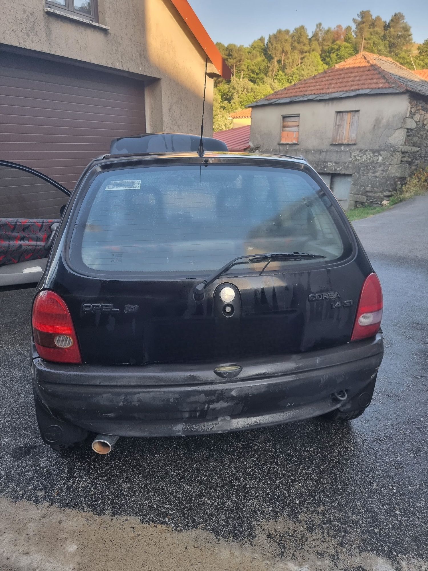 Opel corsa 1.4 si