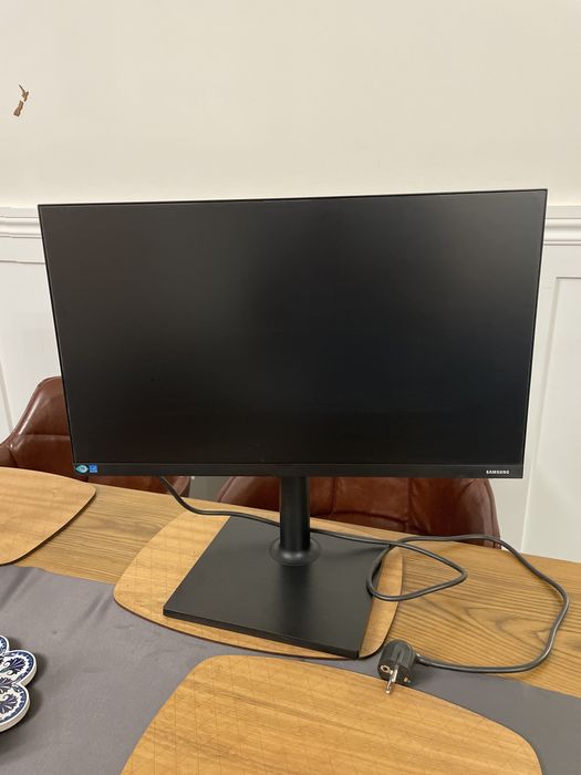 Monitor samsung 24” FHD IPS 75Hz