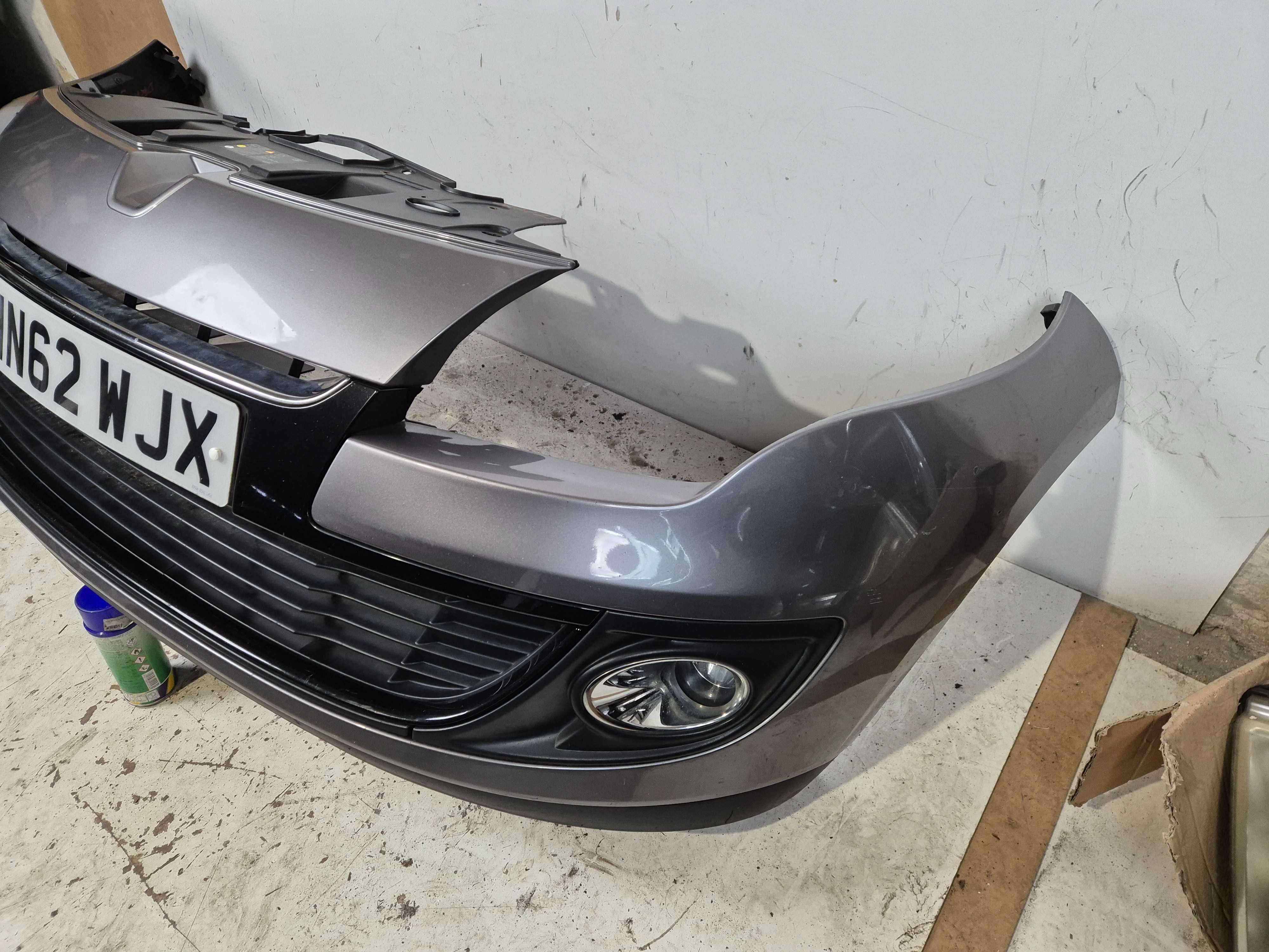 Renault Megane III lift zderzak przedni przód.
