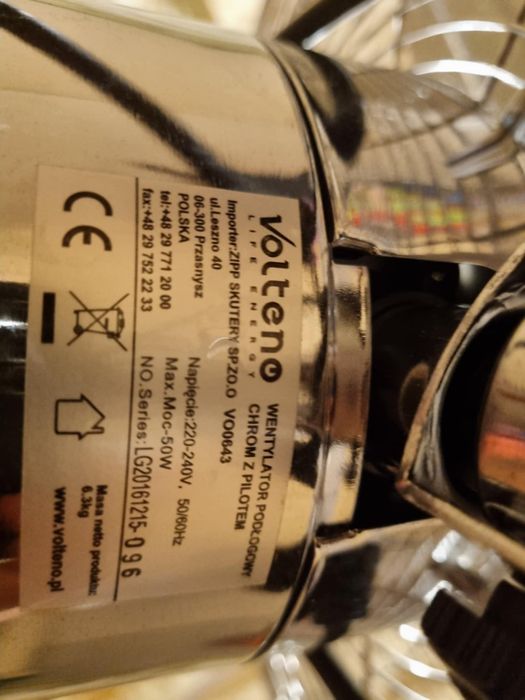 Wentylator wiatrak na pilota srebrny